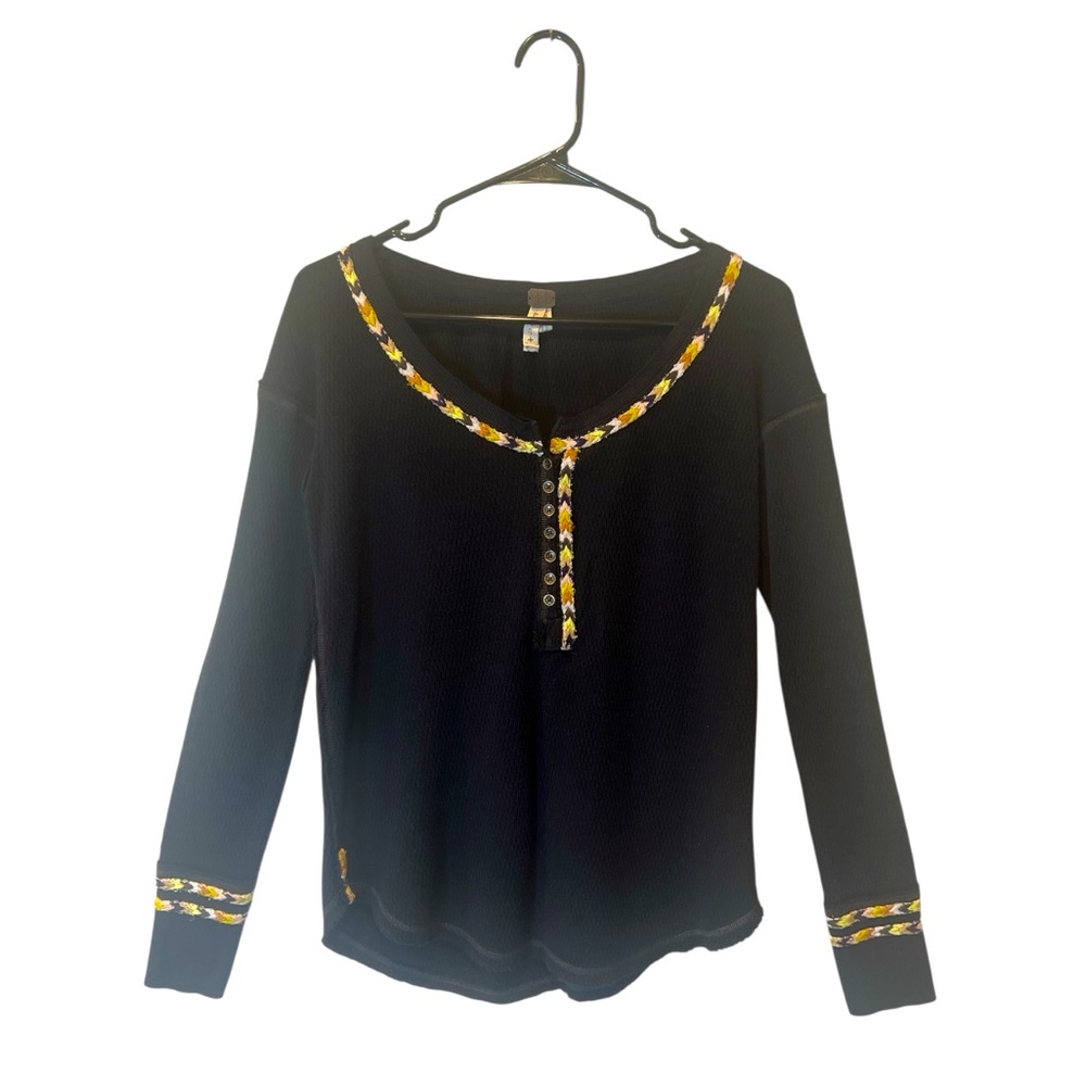 Free People We the Free long sleeve black henley size small